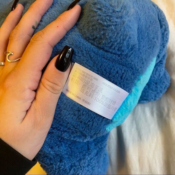 Disney Parks Stitch Lilo and Stitch Plushie - Picture 12 of 13